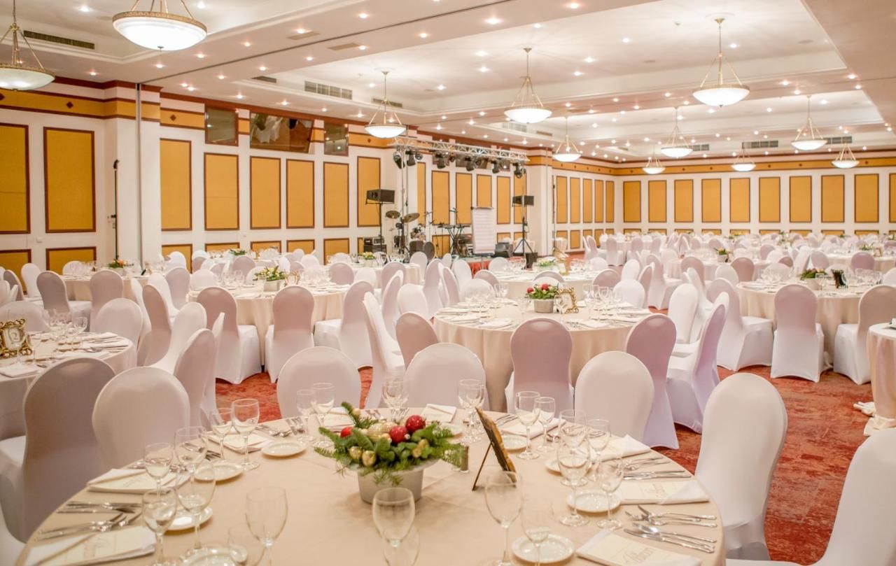 Отель Caro Hotel Бухарест-30