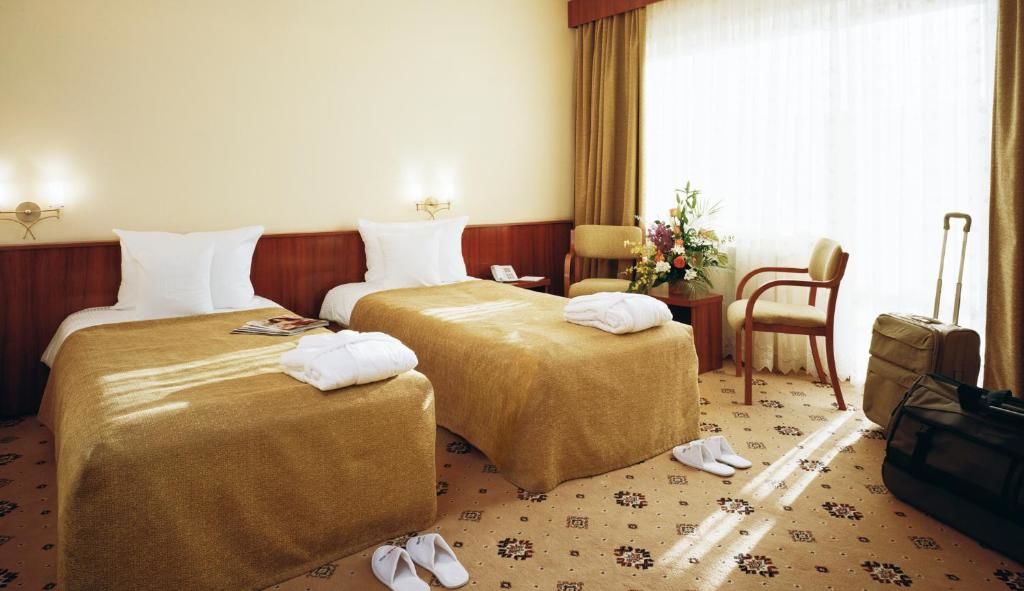 Отель Caro Hotel Бухарест-51