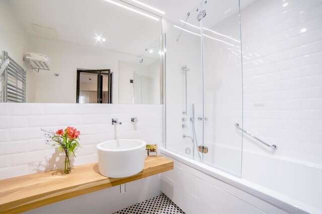 Отель Caro Hotel Бухарест-12