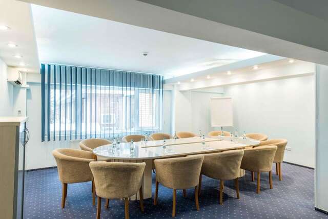 Отель Caro Hotel Бухарест-31